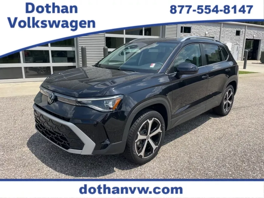 2025 Volkswagen Taos SEL photo 1
