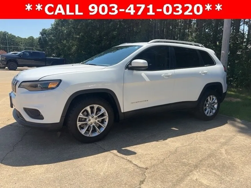 2019 Jeep Cherokee Latitude photo 1