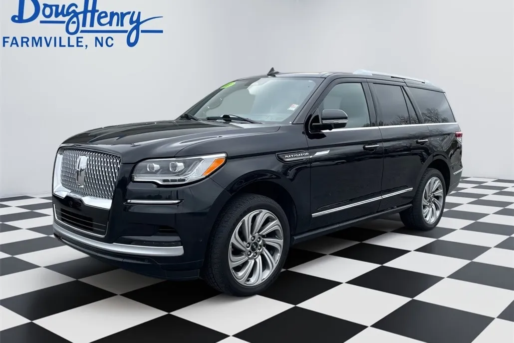 2022 Lincoln Navigator Reserve photo 1