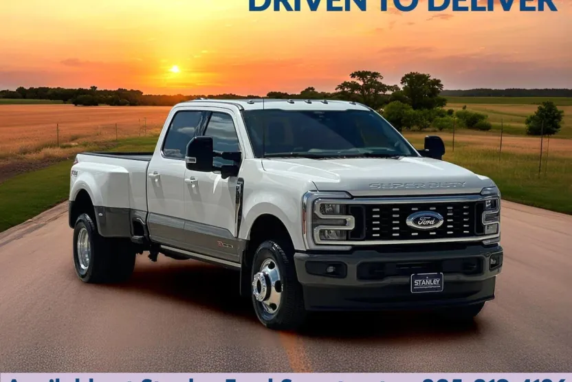 2026 Ford F-350 King Ranch photo 1
