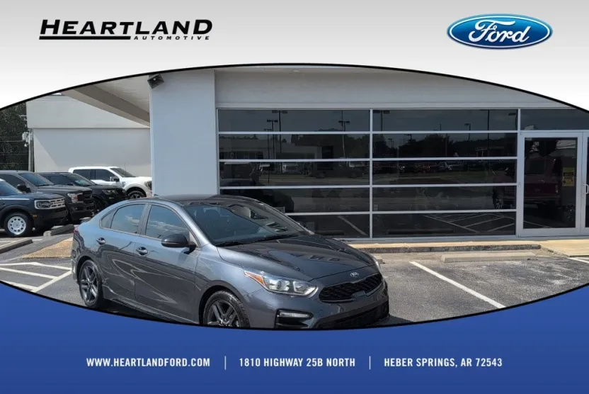 2021 Kia Forte GT-Line photo 1