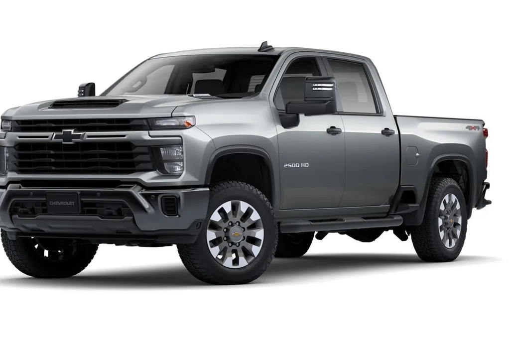 2025 Chevrolet Silverado 2500HD Custom photo 1