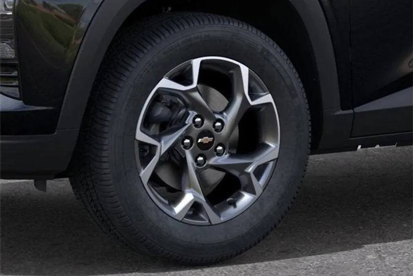 2026 Chevrolet Trax LT photo 1