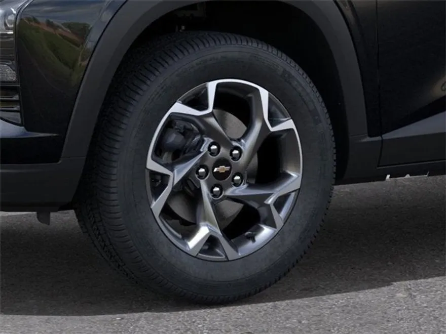2026 Chevrolet Trax LT photo 1