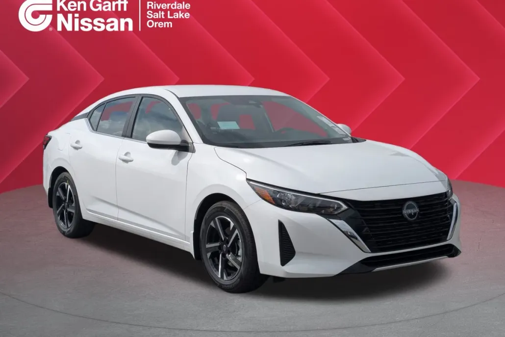 2025 Nissan Sentra SV photo 1