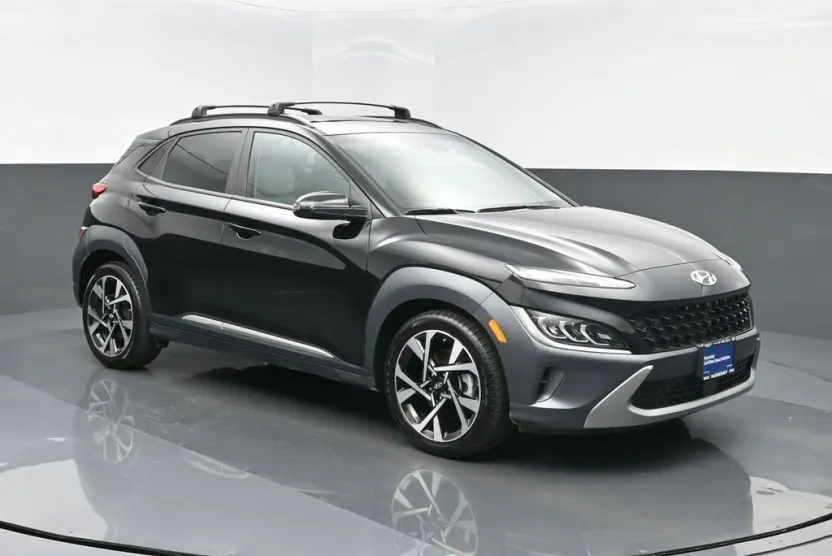 2023 Hyundai Kona Limited photo 1
