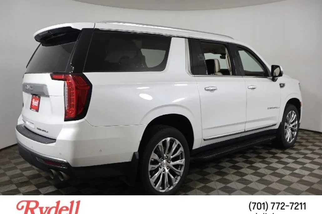 2023 Gmc Yukon XL Denali photo 1