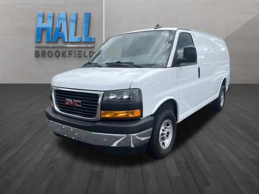2023 Gmc Savana 2500 Cargo photo 1