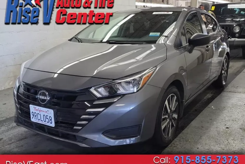 2024 Nissan Versa S photo 1