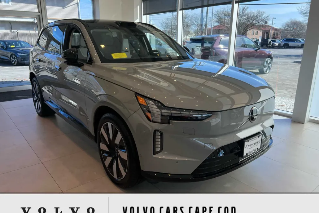 2025 Volvo EX90 Twin Motor Ultra photo 1