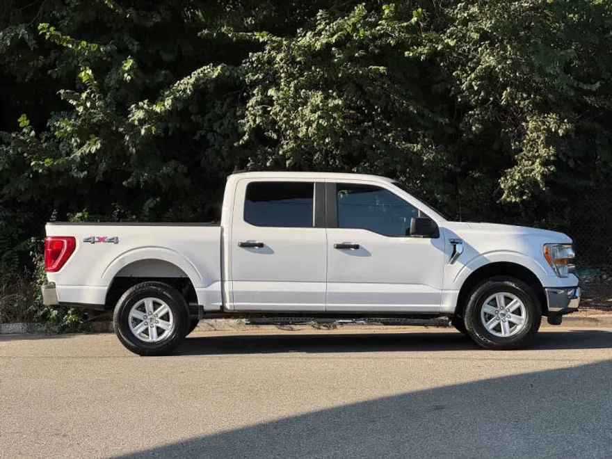 2021 Ford F-150 XLT photo 1