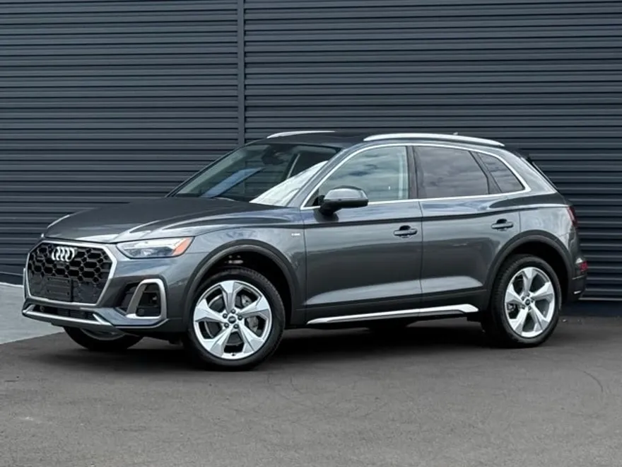 2025 Audi Q5 45 S line Premium photo 1