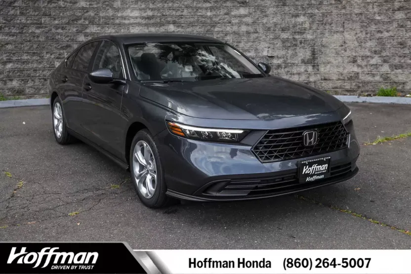 2025 Honda Accord LX photo 1