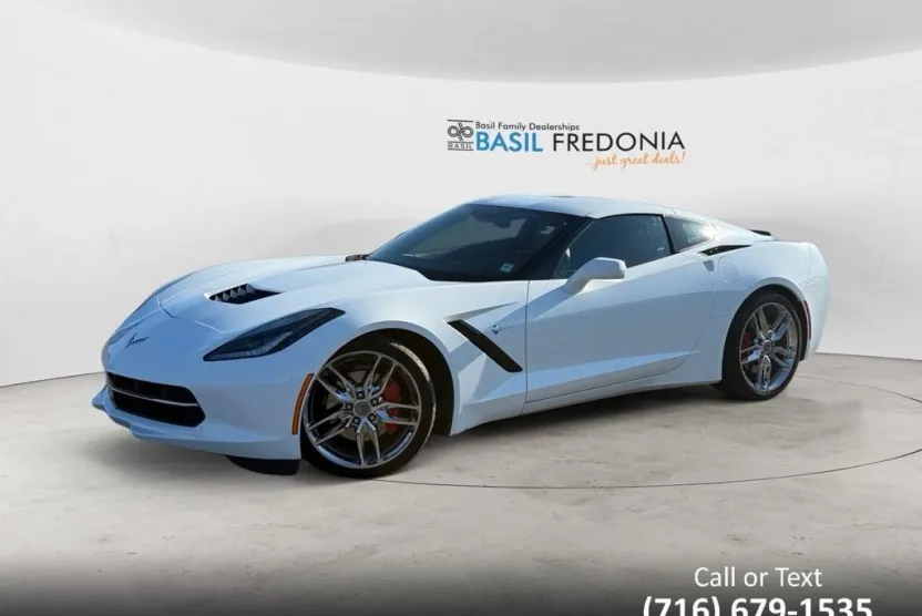 2019 Chevrolet Corvette Stingray 1LT photo 1