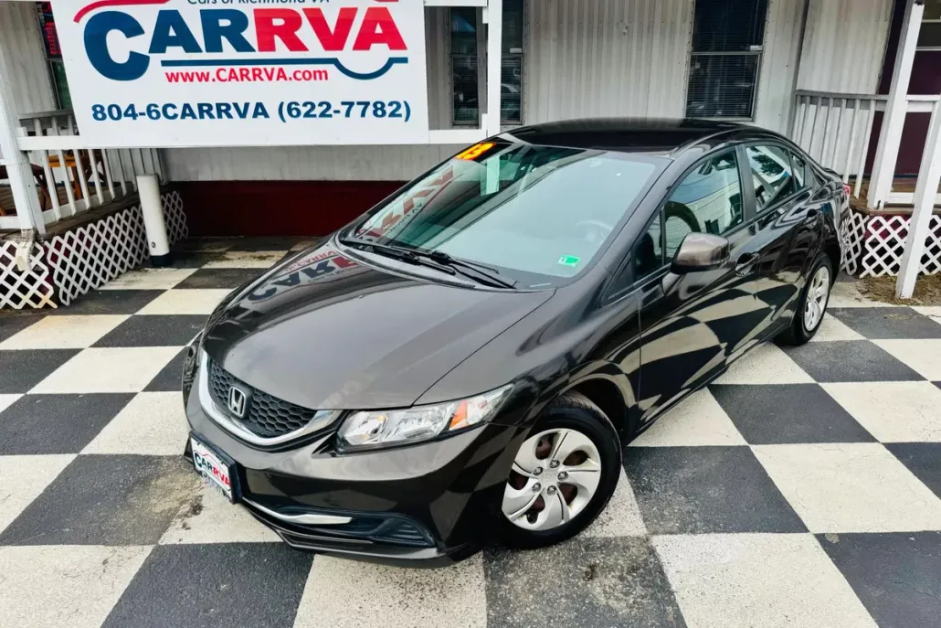 2013 Honda Civic LX photo 1