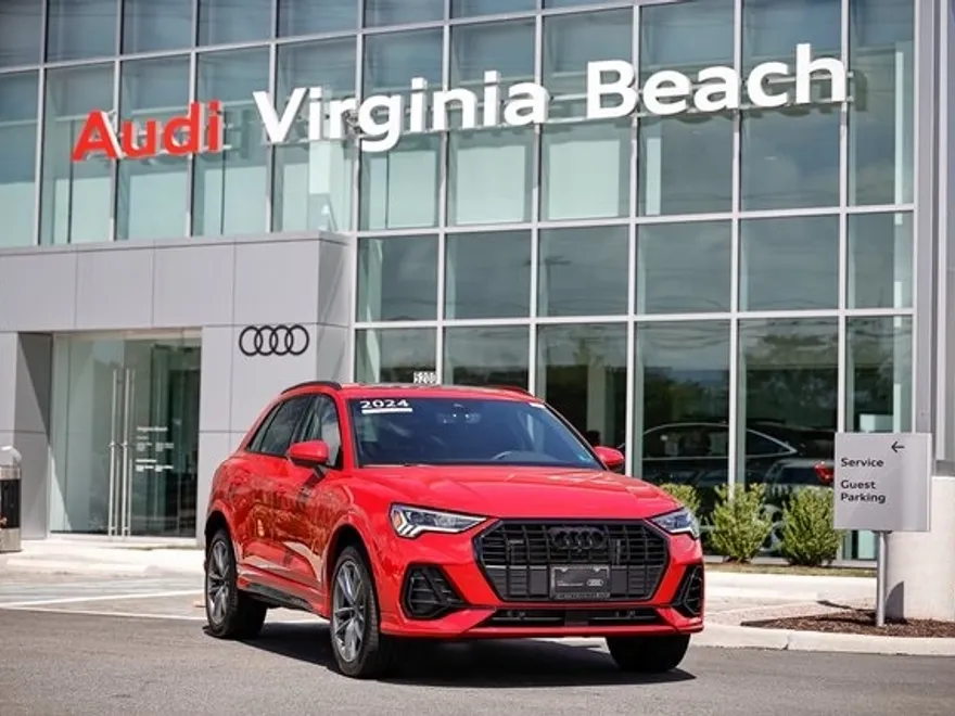 2024 Audi Q3 Premium Plus S line photo 1