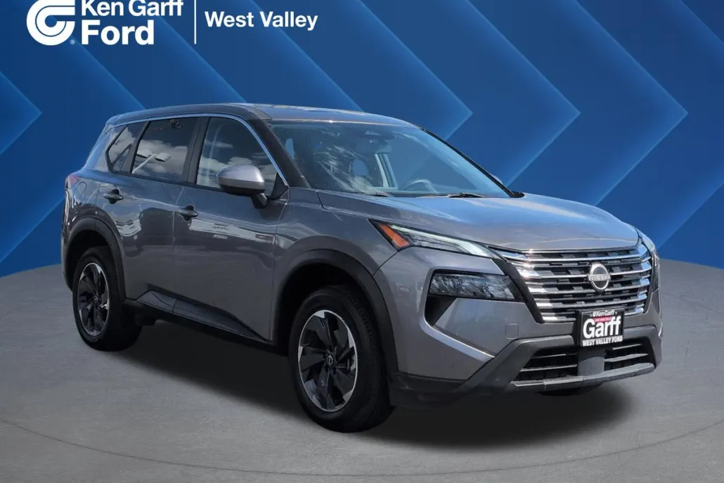 2024 Nissan Rogue SV photo 1