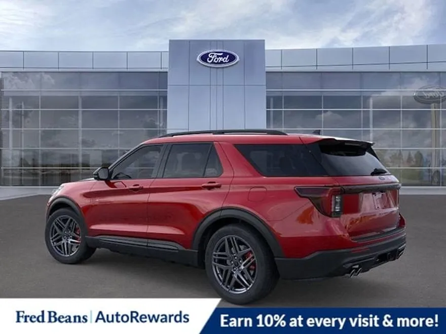 2025 Ford Explorer ST photo 1