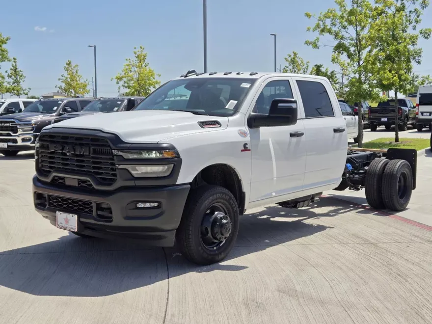2025 Ram 3500 Tradesman photo 1