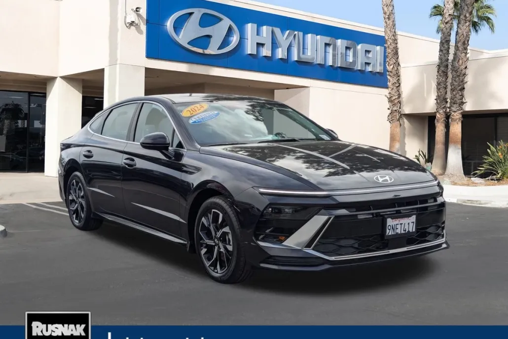 2024 Hyundai Sonata SEL photo 1