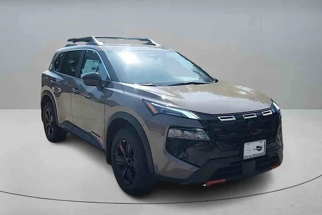 2026 Nissan Rogue Platinum photo 1