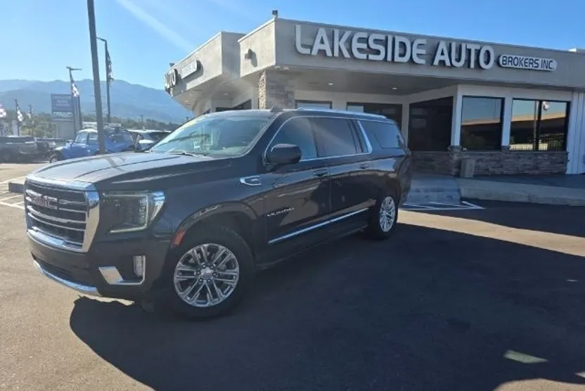 2024 Gmc Yukon XL SLT photo 1