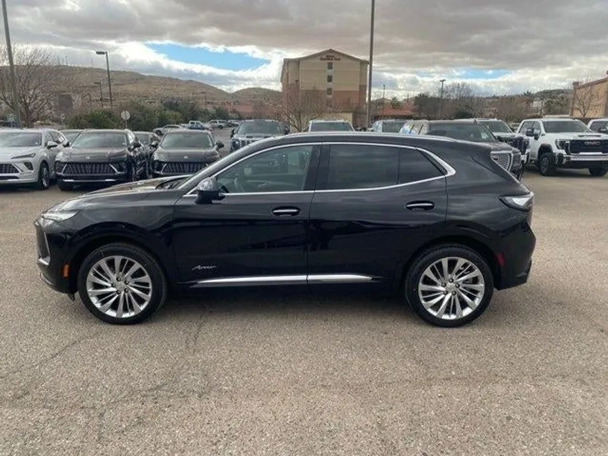 2025 Buick Envision Avenir photo 8