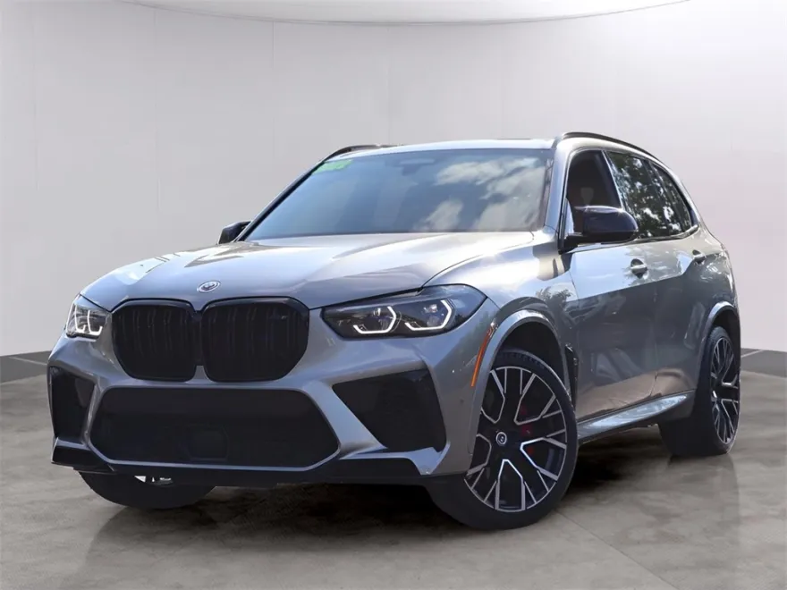 2022 Bmw X5 M photo 1