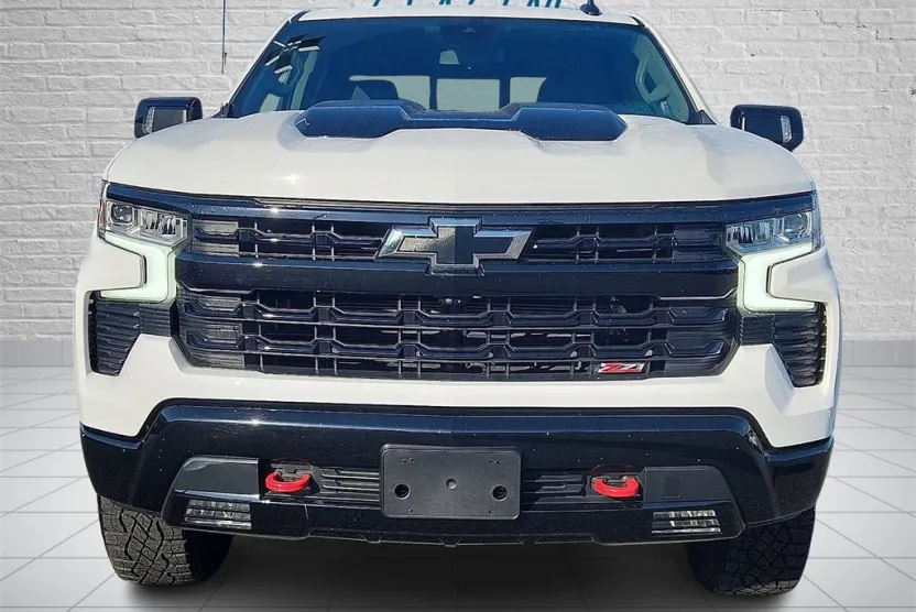 2023 Chevrolet Silverado 1500 LT Trail Boss photo 1