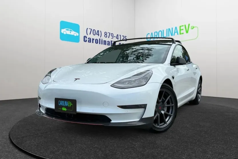 2021 Tesla Model 3 Long Range photo 1