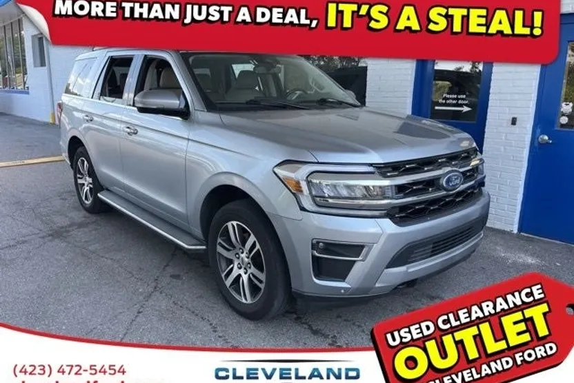 2023 Ford Expedition Limited photo 1