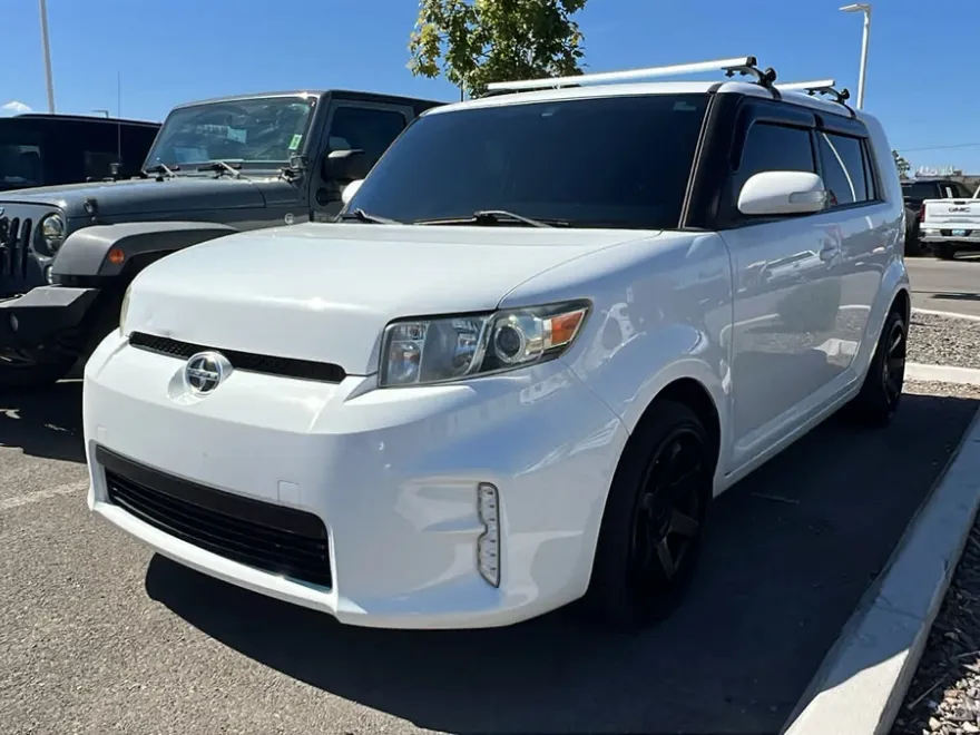 2014 Scion xB photo 1