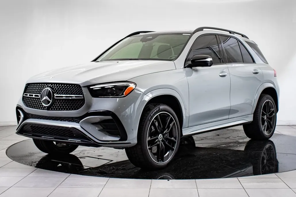 2025 Mercedes Benz GLE 450 4MATIC photo 1