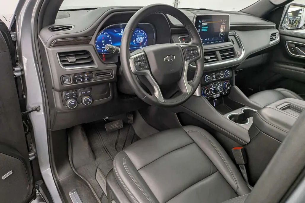 2024 Chevrolet Tahoe Z71 photo 1