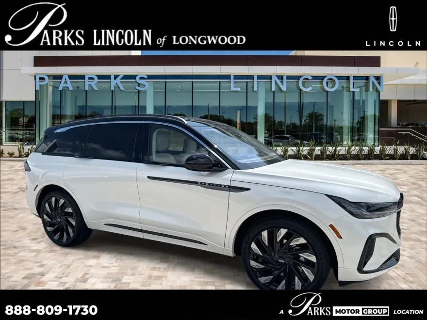 2025 Lincoln Nautilus Black Label photo 1
