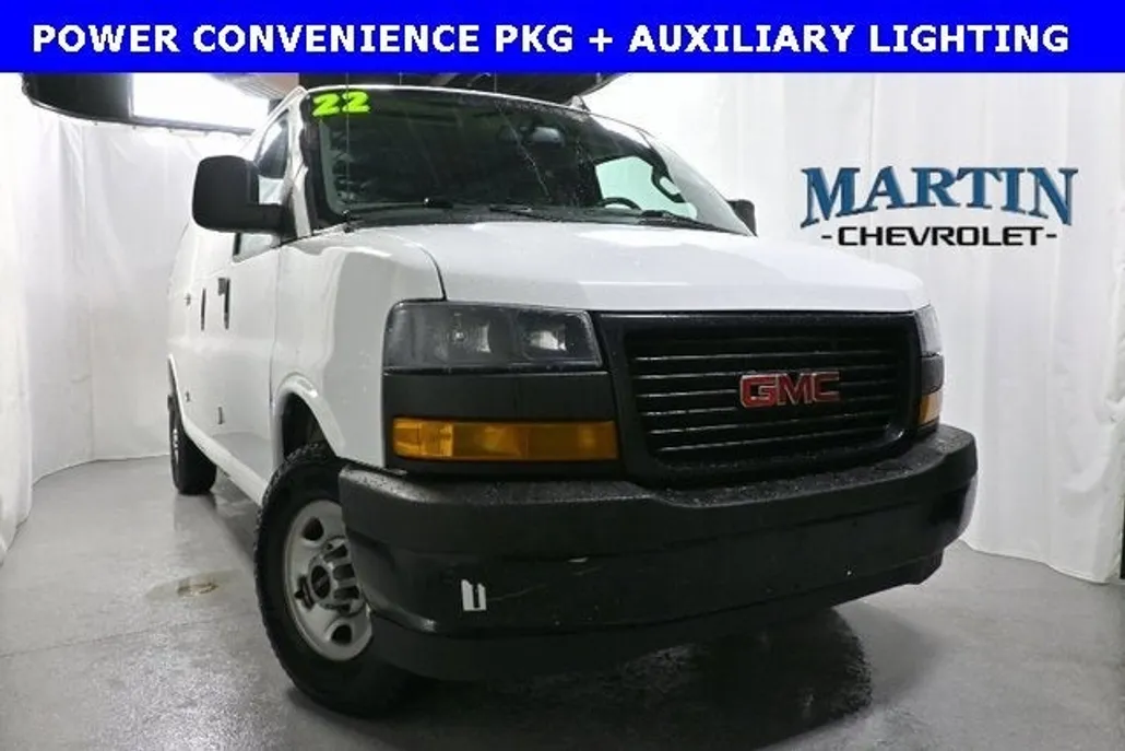 2022 Gmc Savana Cargo 2500 photo 1