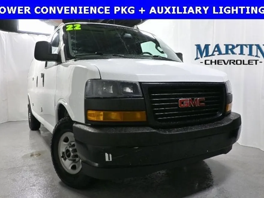 2022 Gmc Savana Cargo 2500 photo 1