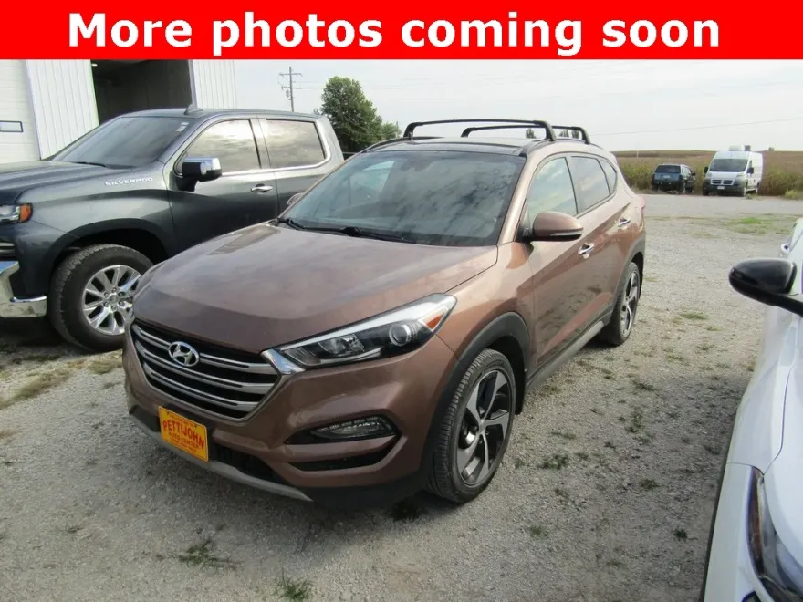 2017 Hyundai Tucson Limited photo 1