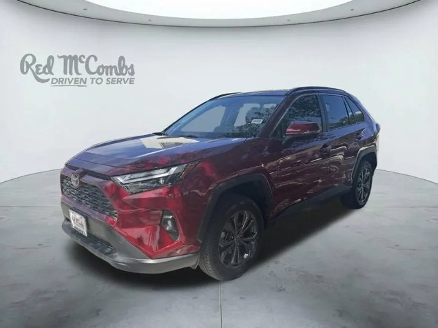 2022 Toyota RAV4 Hybrid XLE Premium photo 1
