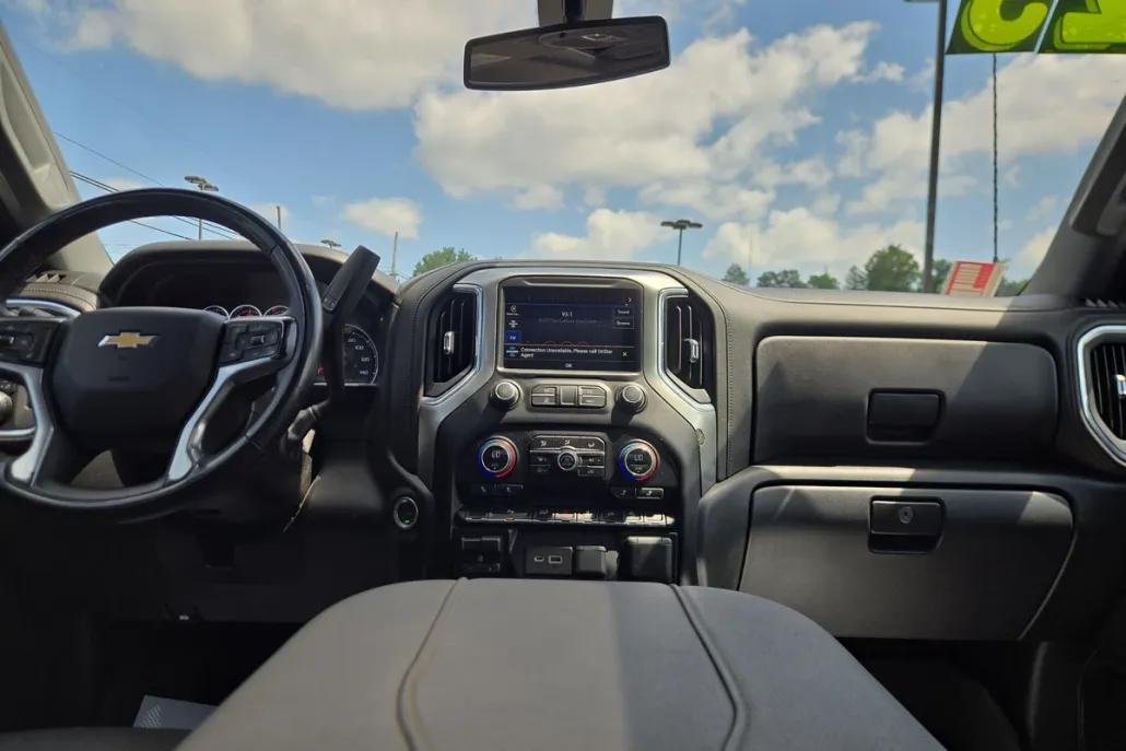 2023 Chevrolet Silverado 2500HD LT photo 1