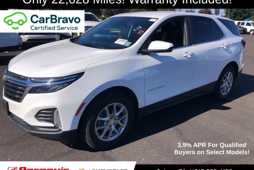 2022 Chevrolet Equinox LT photo 1