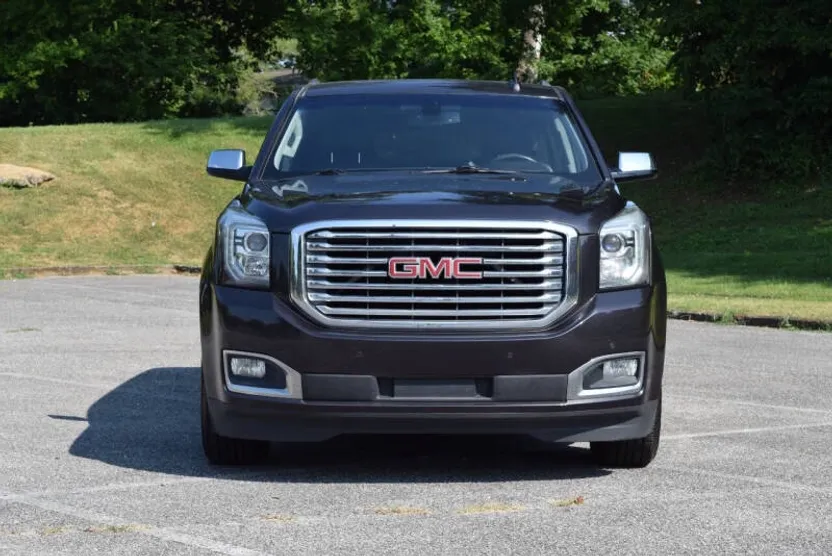 2015 Gmc Yukon SLE photo 1