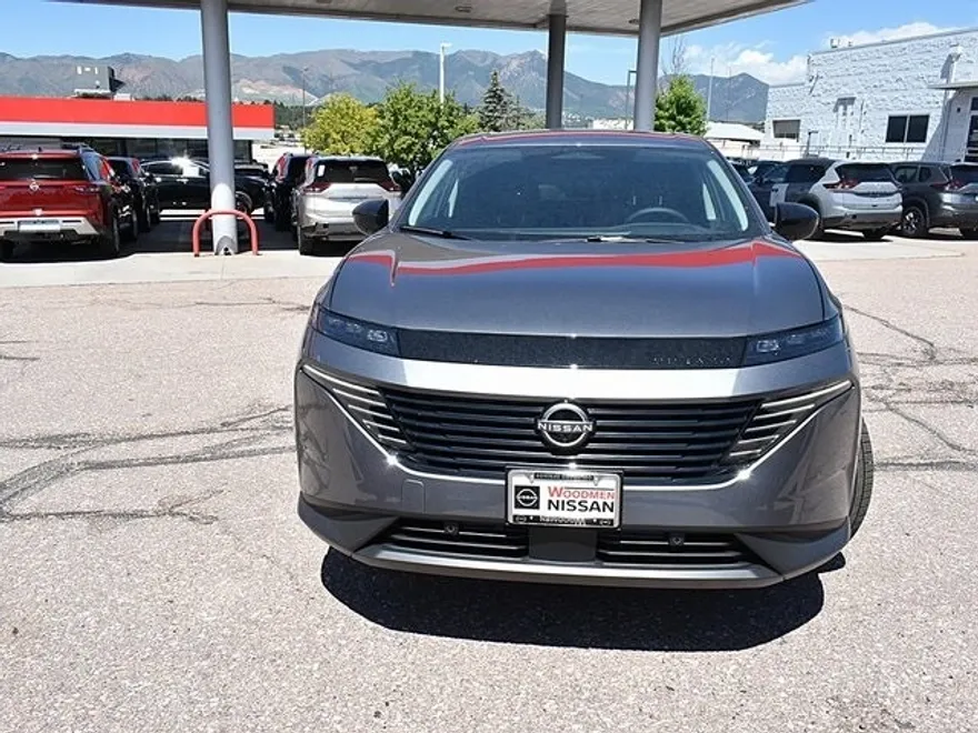 2025 Nissan Murano SV photo 1