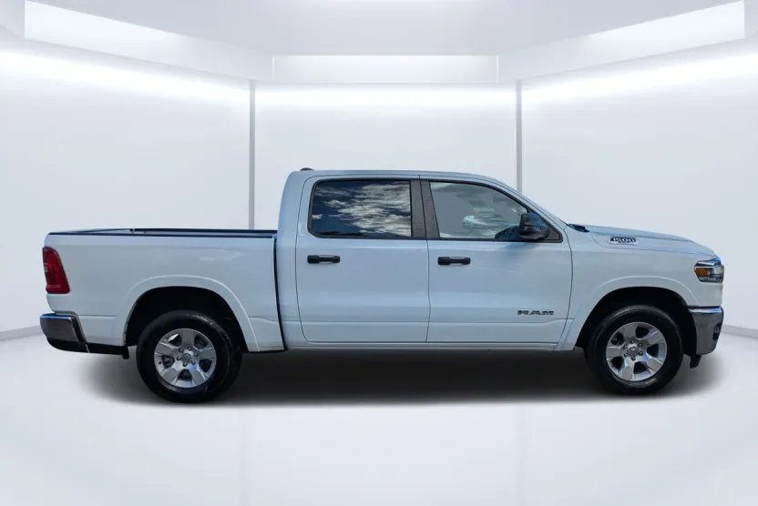2025 Ram 1500 Big Horn photo 1