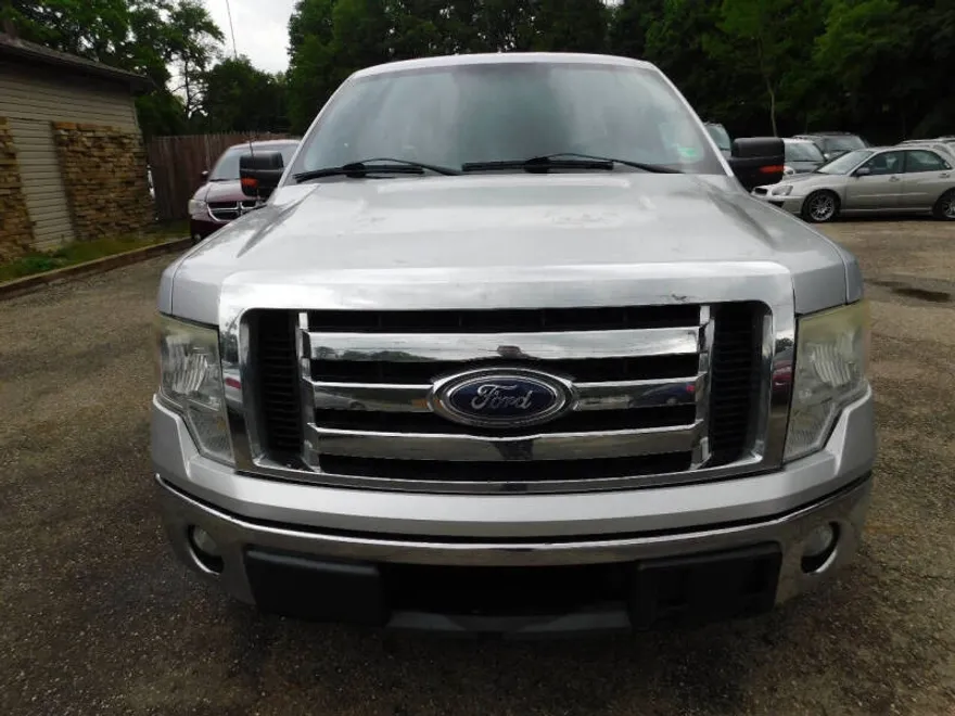 2012 Ford F-150 XLT photo 1