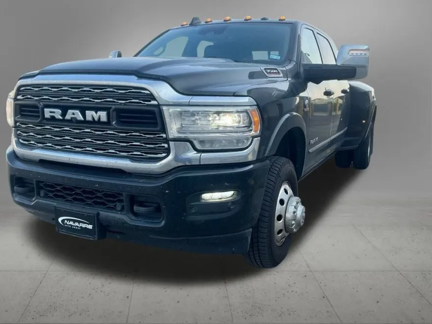 2023 Ram 3500 Limited photo 1