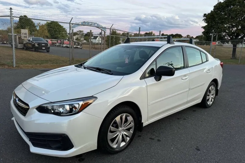 2022 Subaru Impreza Base photo 1