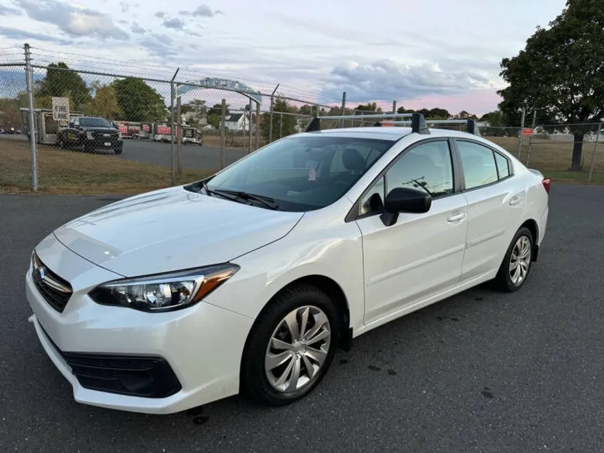2022 Subaru Impreza Base photo 1