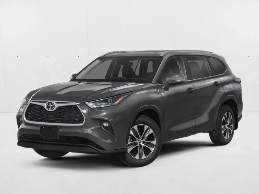 2025 Toyota Highlander XLE photo 1
