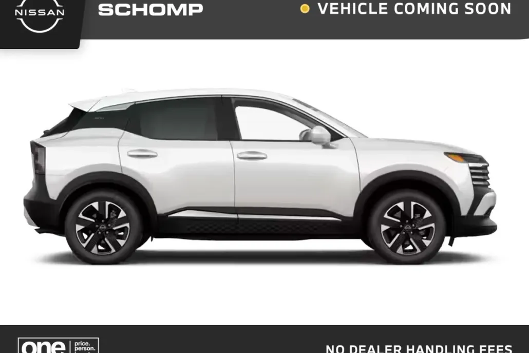 2025 Nissan Kicks SV photo 1